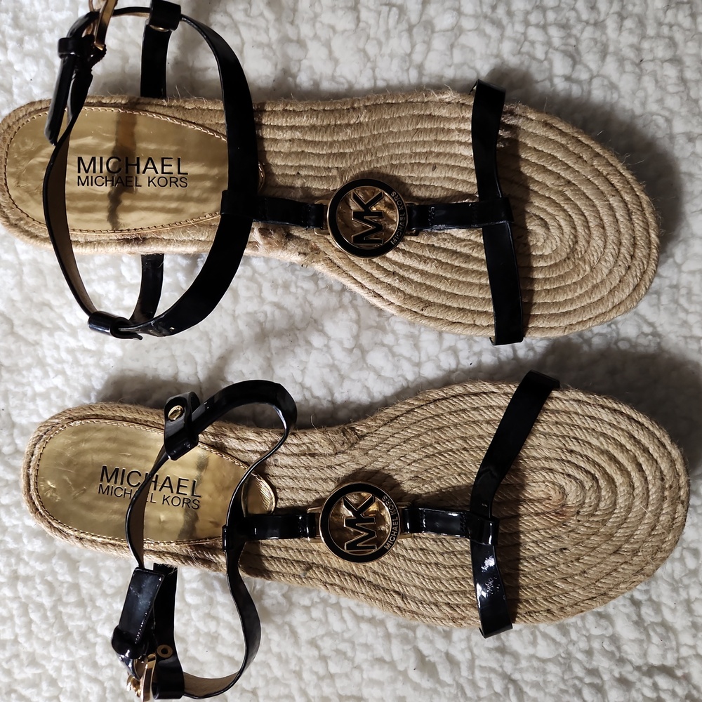 MK SANDELS